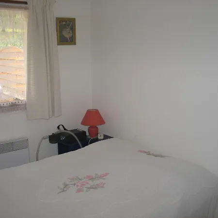 Maison Jumelee Dans Avec Piscine - 13701 Prázdninový dům